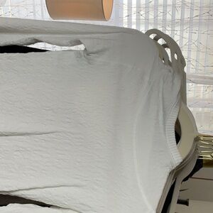 White long sleeve Lululemon hoodie. Great condition!